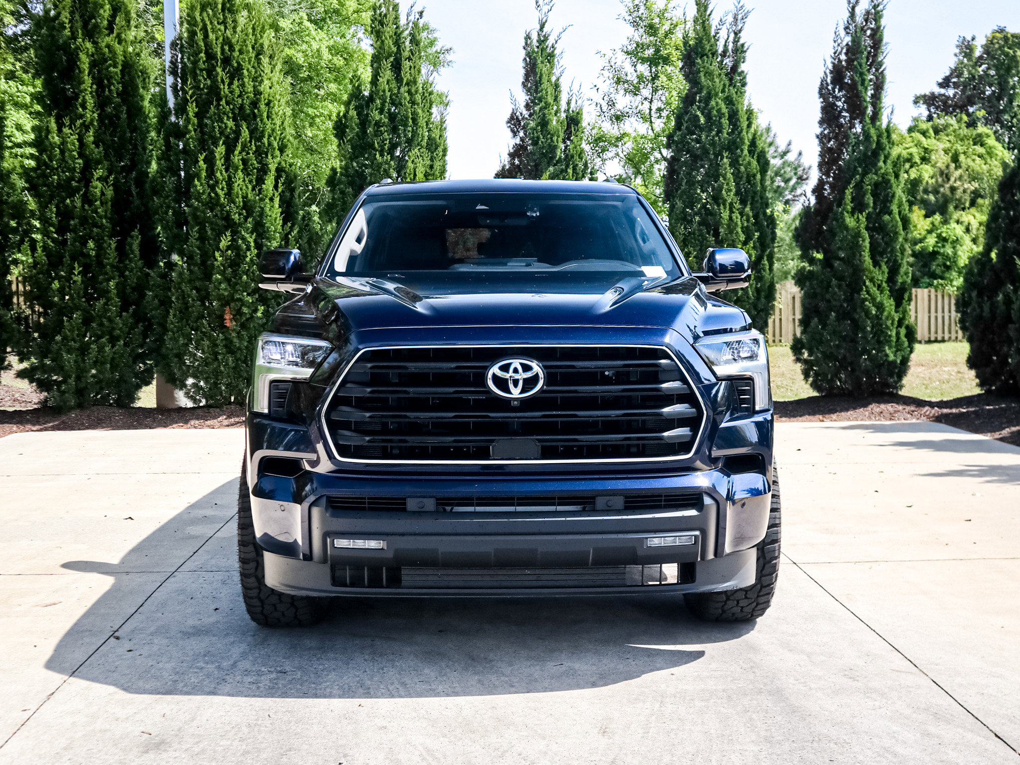 Used 2024 Toyota Sequoia SR5 w/ SR5 Premium Package AWD/4WD image 3