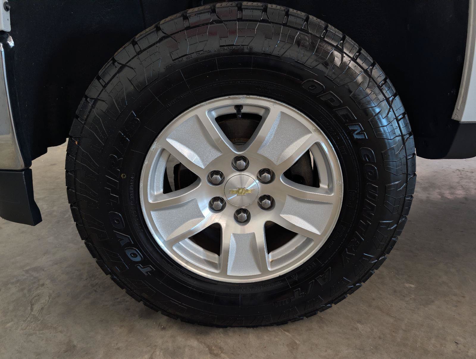 Used 2015 Chevrolet Silverado 1500 LT AWD/4WD image 48