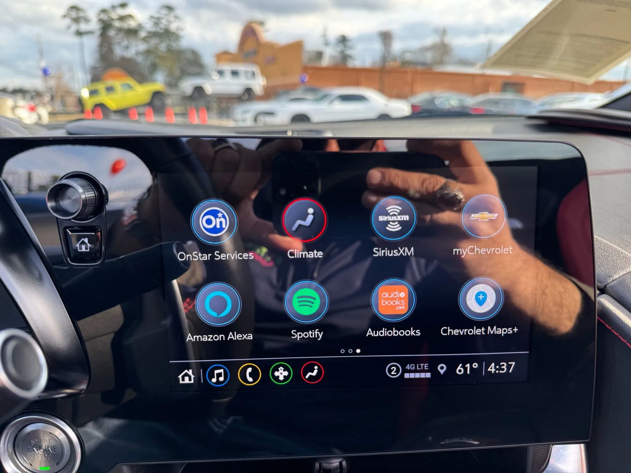 Used 2021 Chevrolet Corvette Stingray Convertible w/ Battery Protection Package image 33