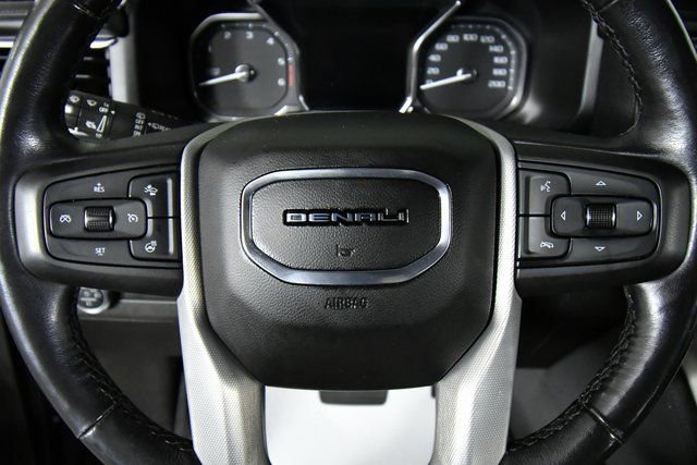 Used 2021 GMC Yukon XL Denali image 2