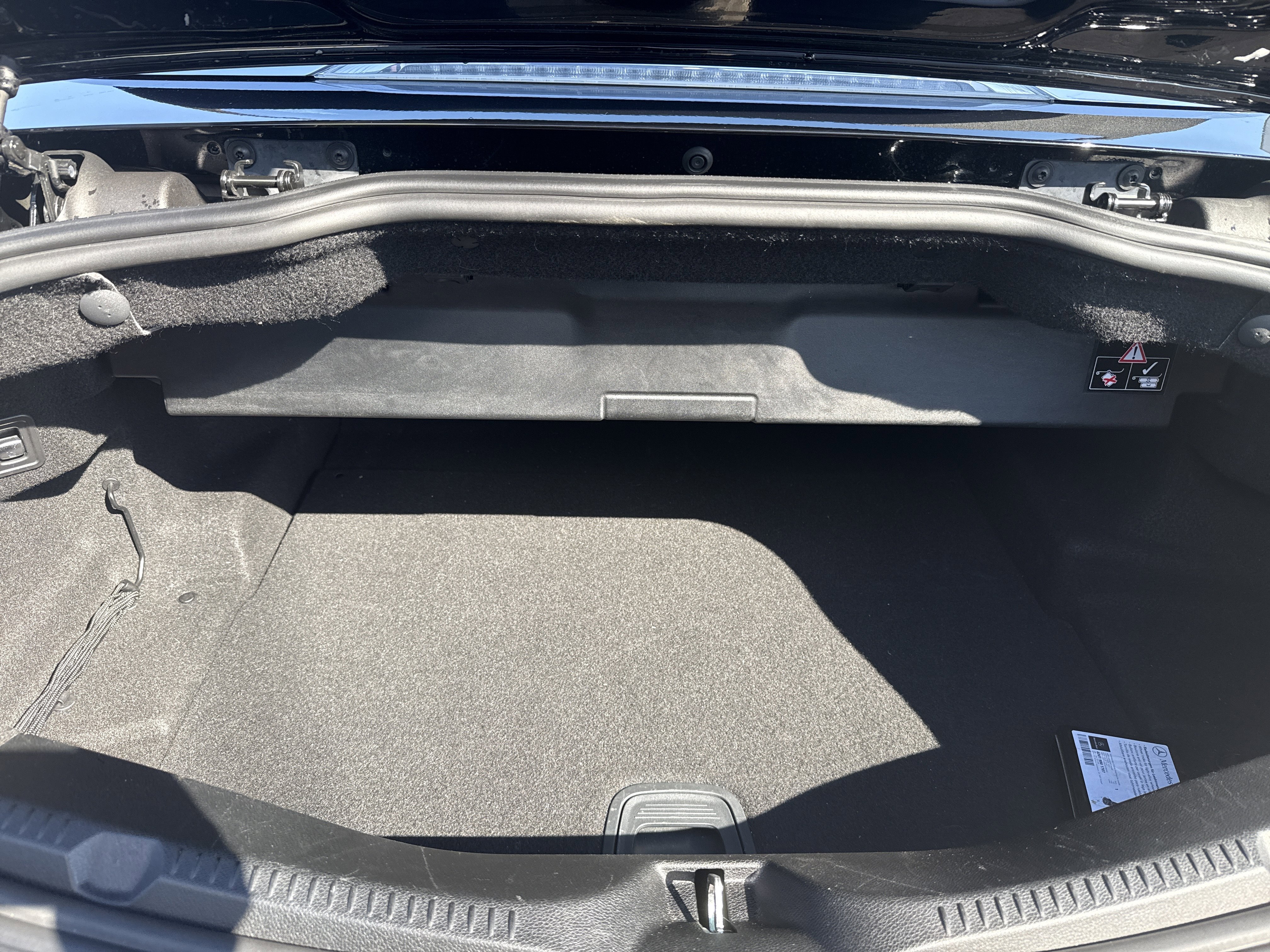 Used 2019 Mercedes-Benz E 450 4MATIC Cabriolet video 4