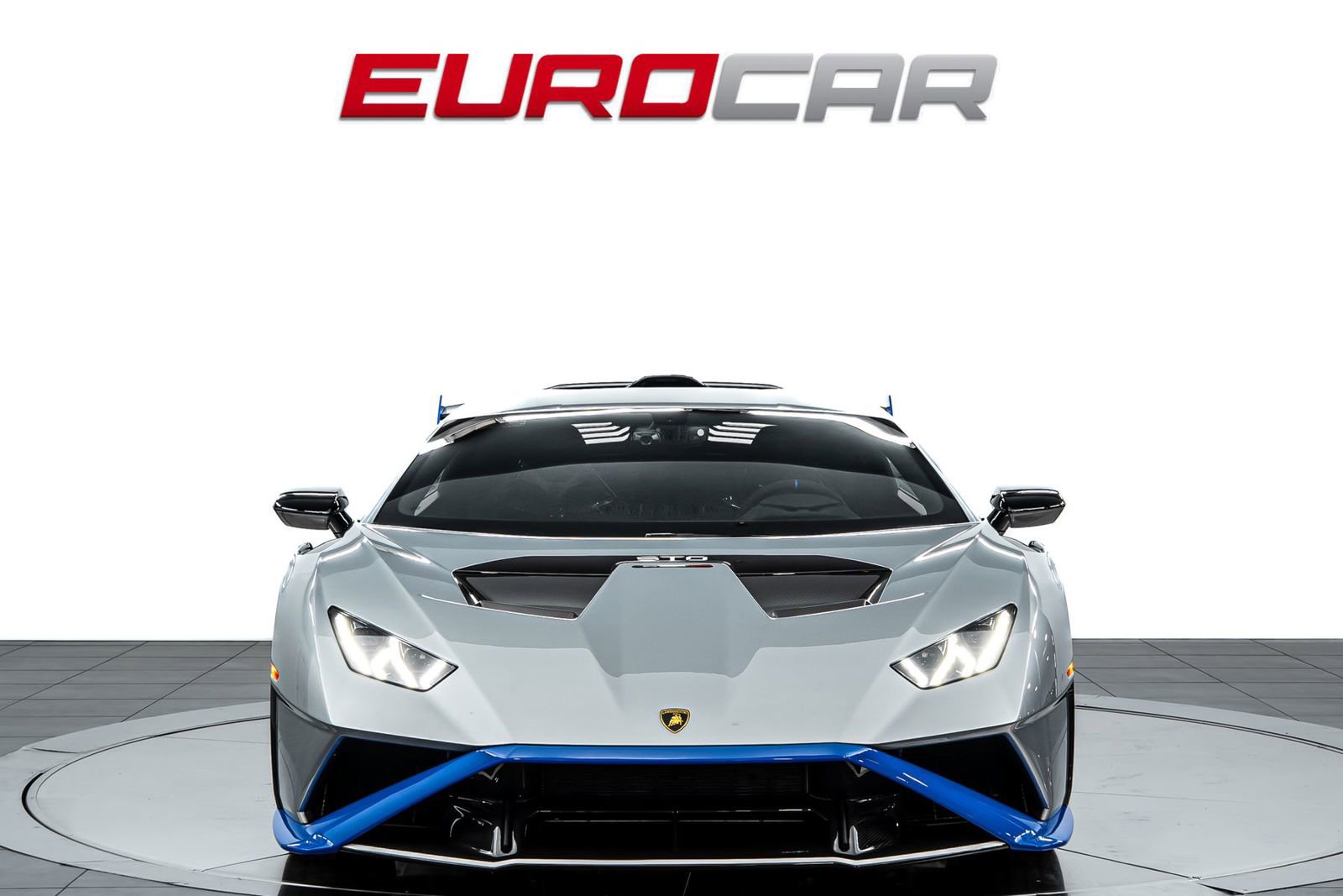 Used 2023 Lamborghini Huracan STO image 8