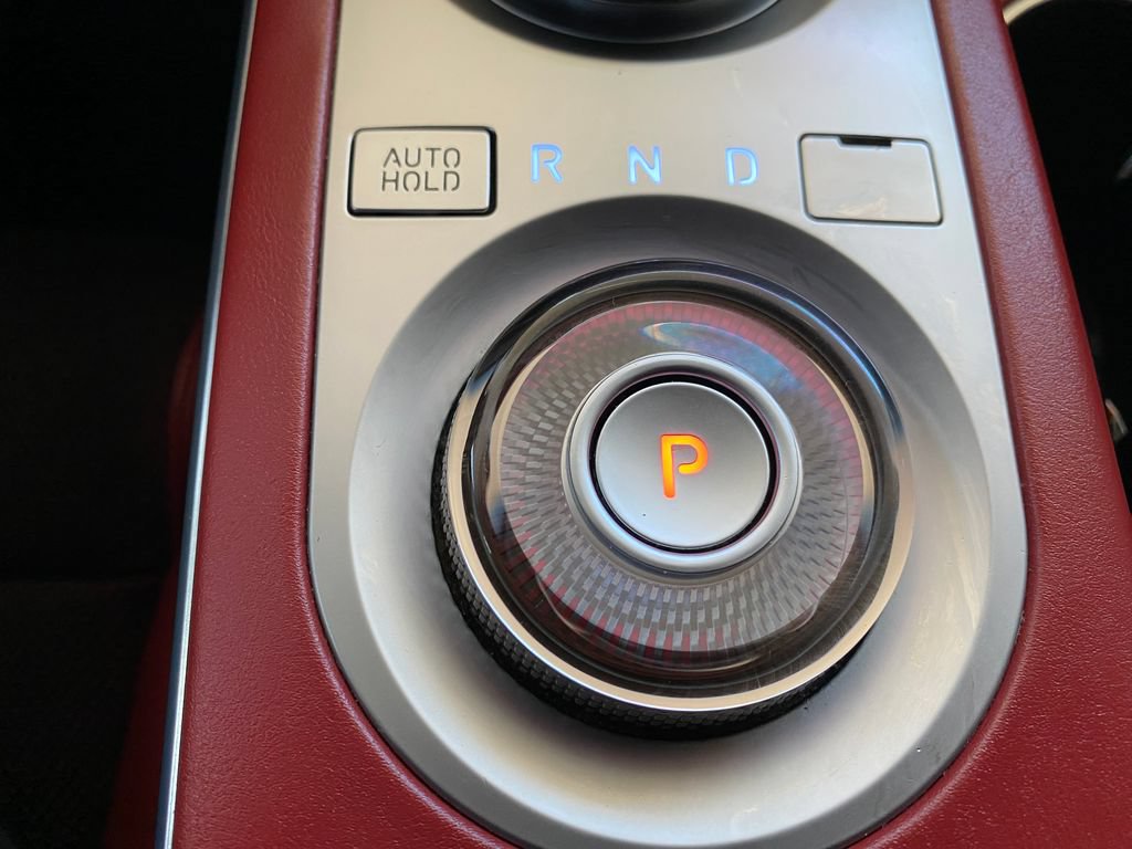 Certified 2022 Genesis GV70 3.5T Sport AWD/4WD image 17