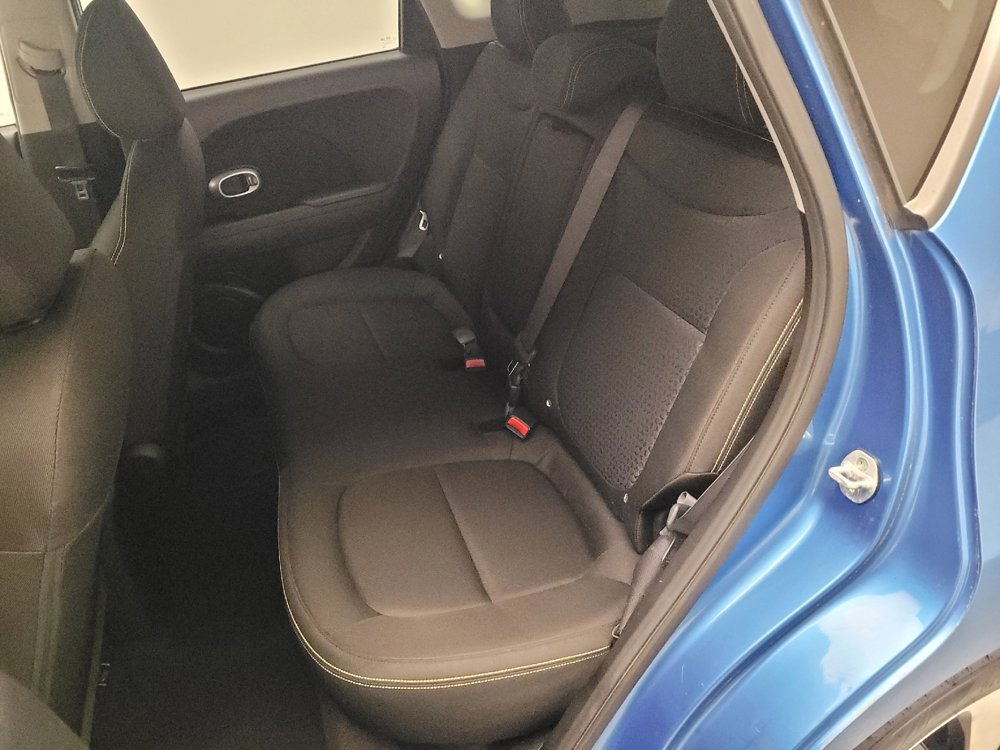 Used 2016 Kia Soul + w/ Designer's Package image 18