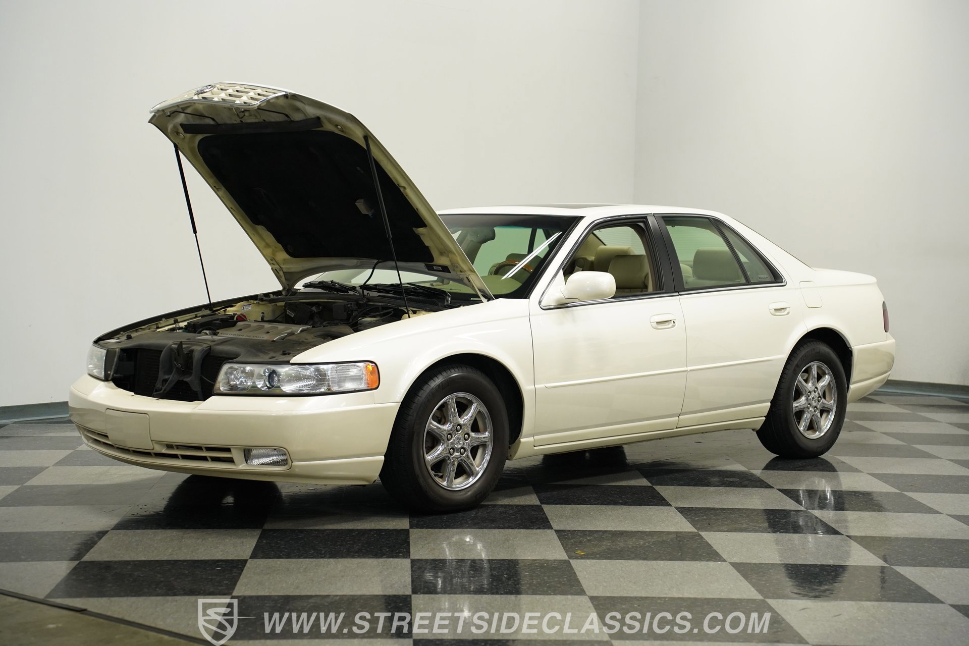 Used 1998 Cadillac Seville STS w/ Heated Seats Pkg image 29
