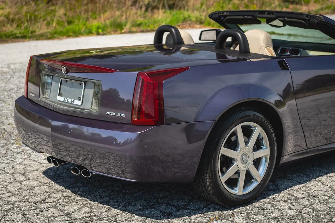 Used 2004 Cadillac XLR image 71