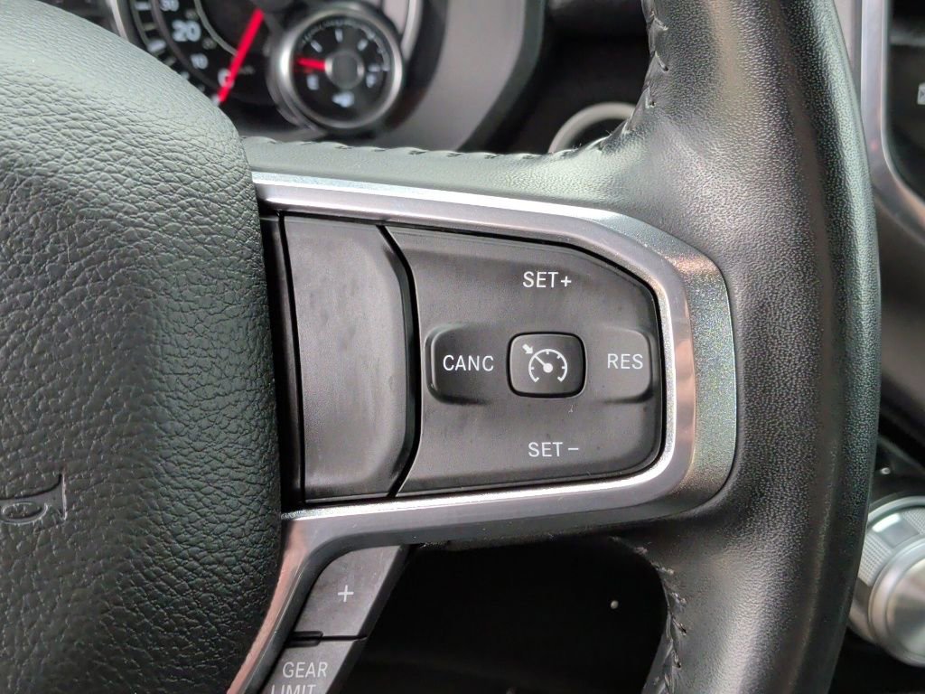 Used 2024 RAM 1500 Laramie AWD/4WD image 19