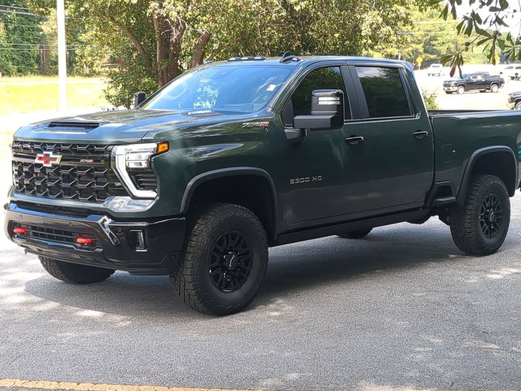 New 2026 Chevrolet Silverado 2500 ZR2 AWD/4WD image 8