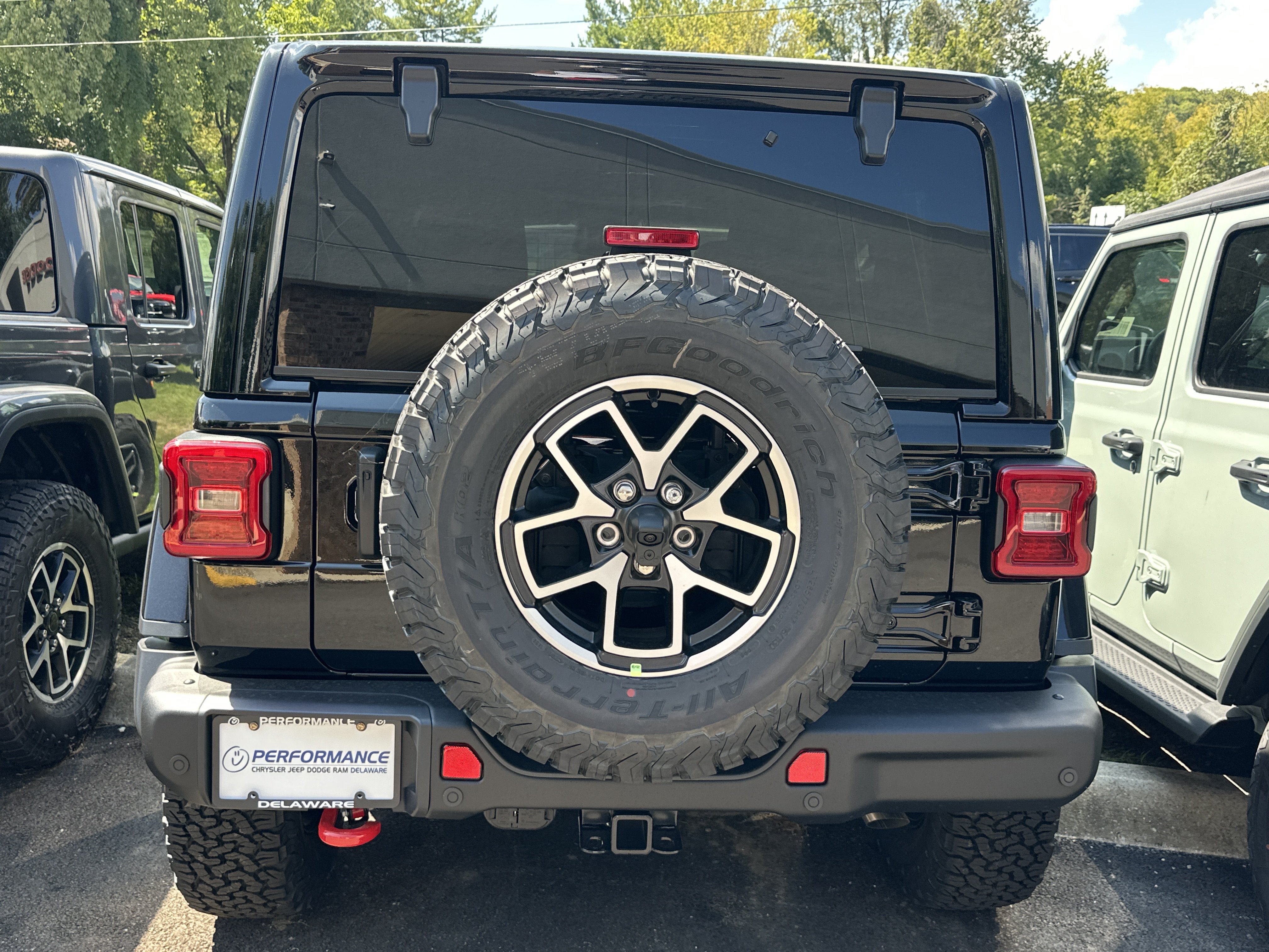 New 2027 Jeep Wrangler Unlimited Rubicon AWD/4WD image 17