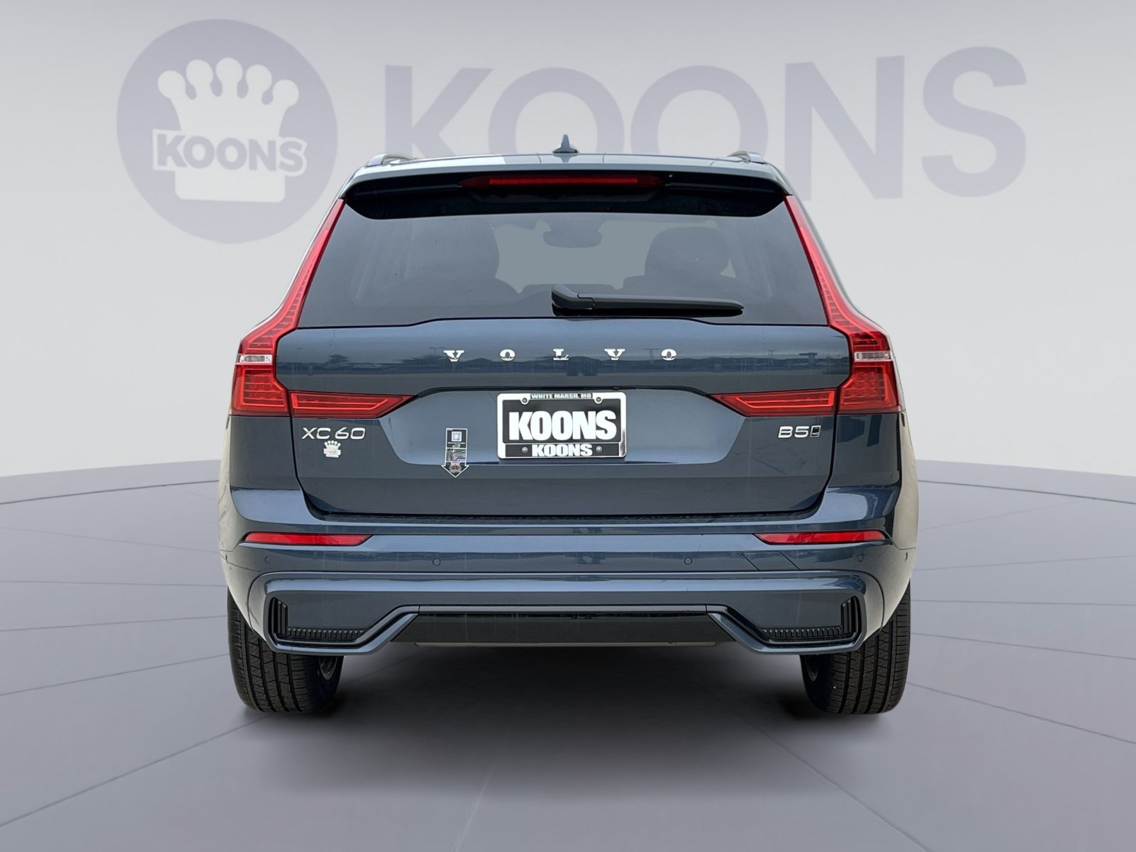 Used 2024 Volvo XC60 B5 Plus w/ Climate Package AWD/4WD image 5