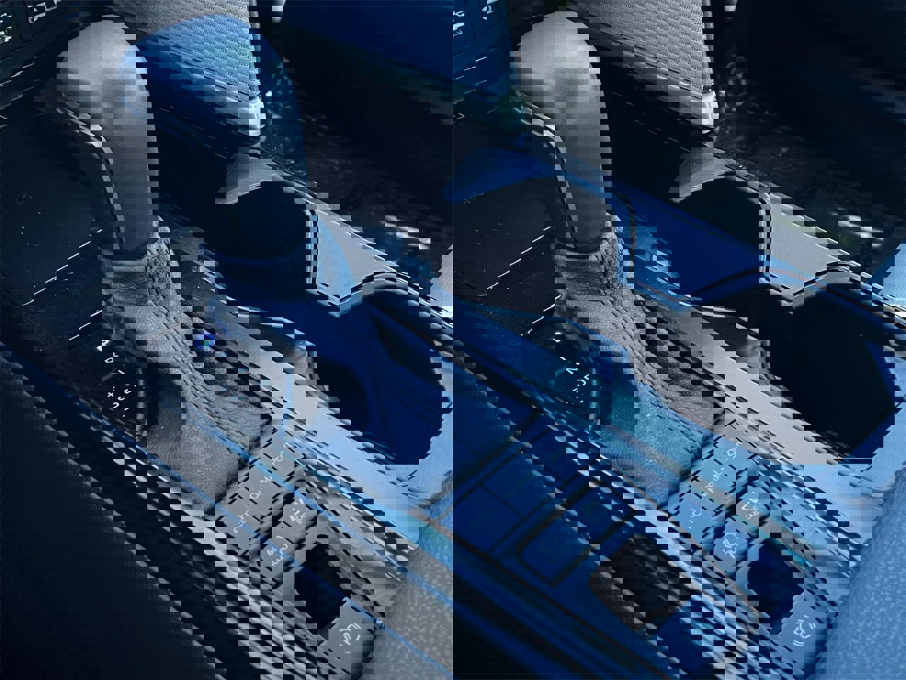 Used 2025 Toyota Camry SE image 17