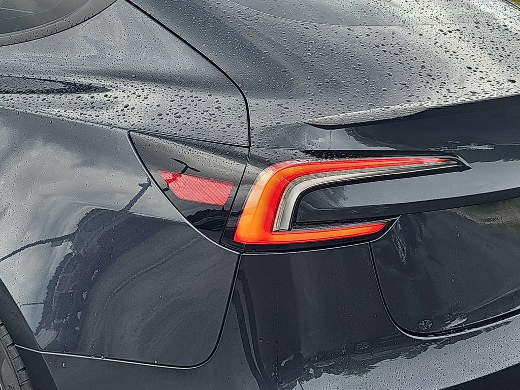 Used 2024 Tesla Model 3 Performance AWD/4WD image 39