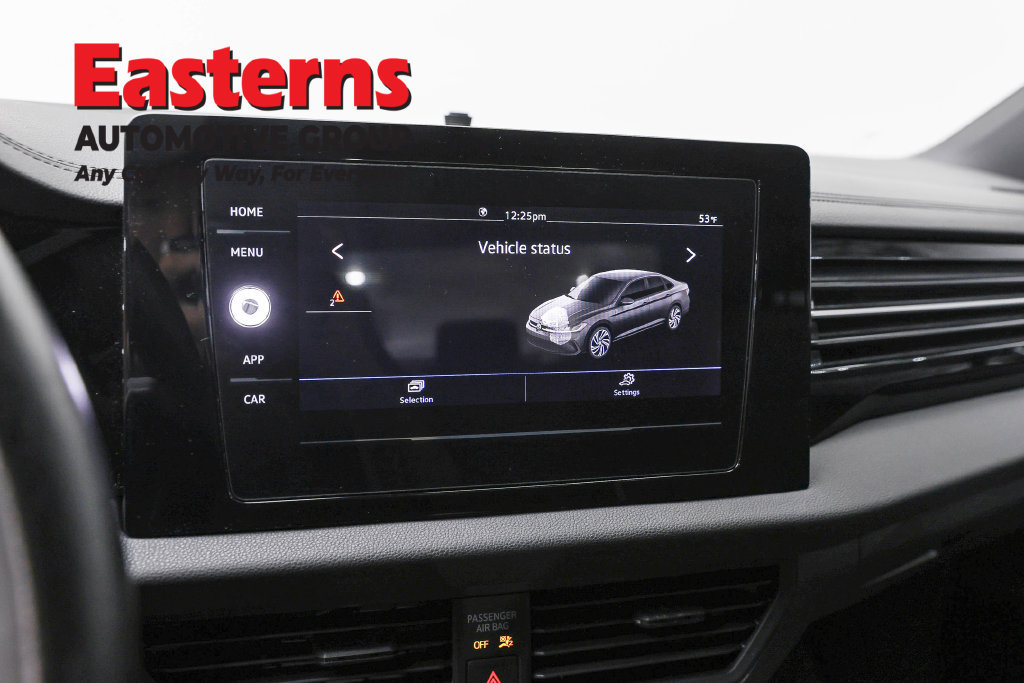 Used 2025 Volkswagen Jetta Sport FWD image 19