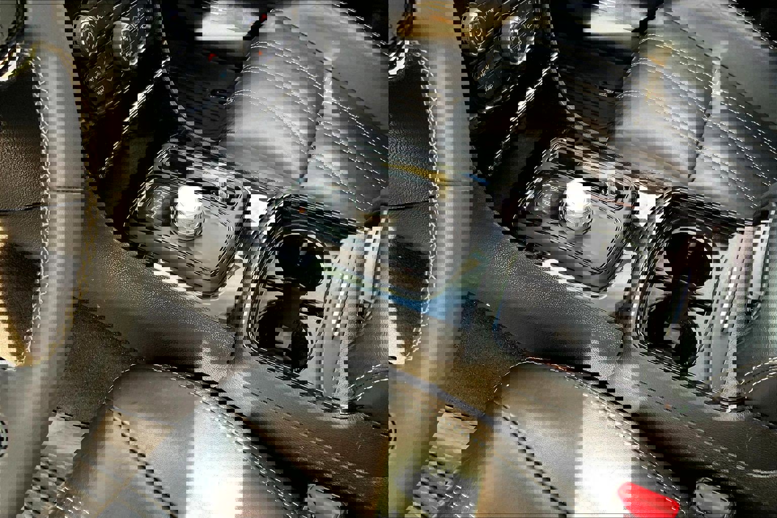 Used 2022 Chrysler 300 S image 19