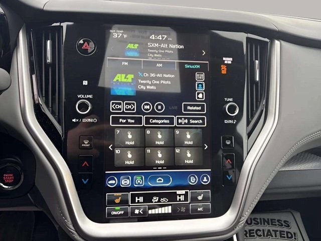 Certified 2025 Subaru Outback Premium image 6