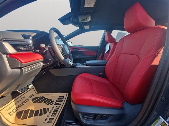 Used 2026 Toyota Camry XSE w/ Premium Plus Package image 10