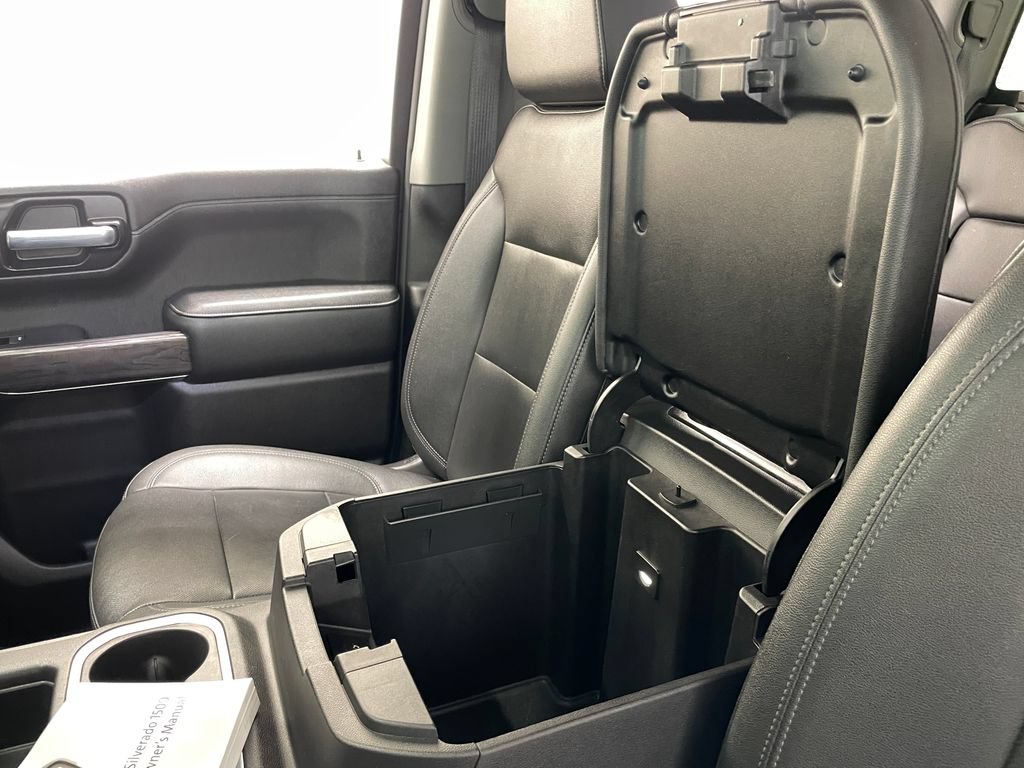 Certified 2021 Chevrolet Silverado 1500 LTZ w/ Technology Package AWD/4WD image 37
