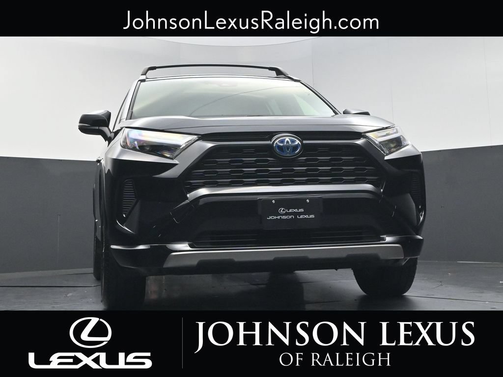Used 2023 Toyota RAV4 SE w/ Convenience Package AWD/4WD image 15