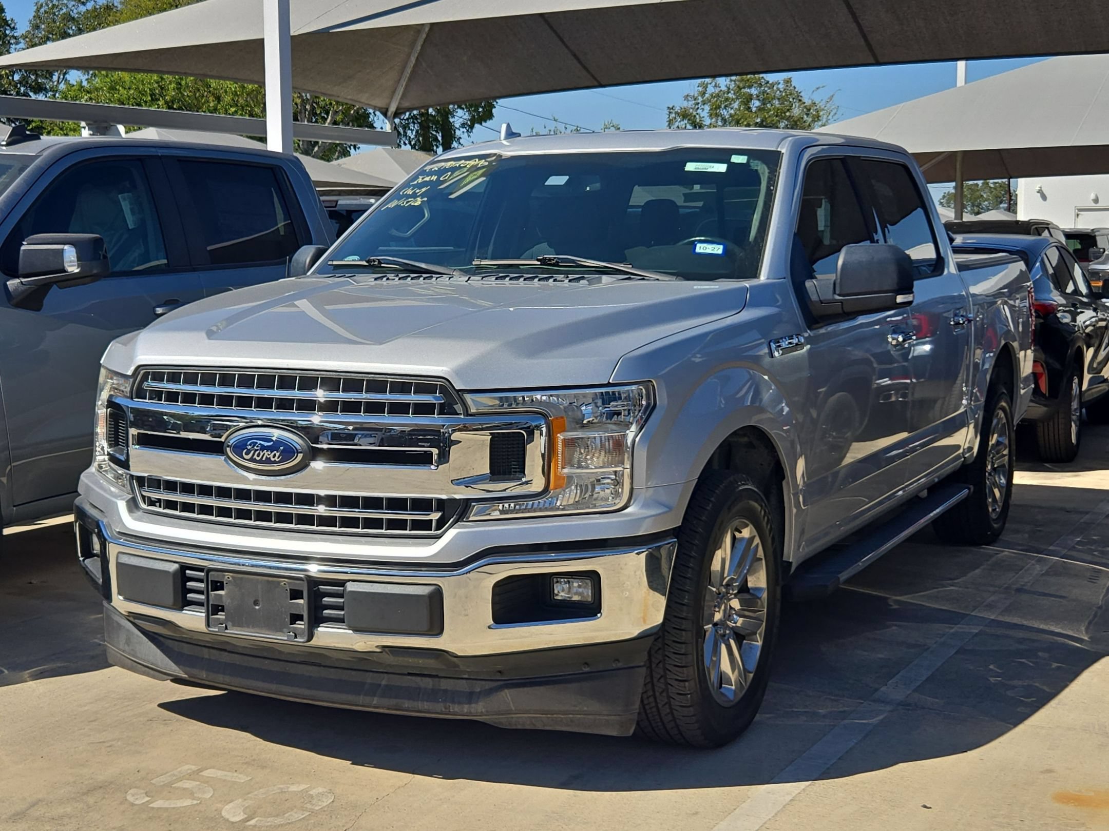 Used 2018 Ford F150 XLT w/ Equipment Group 302A Luxury RWD image 3