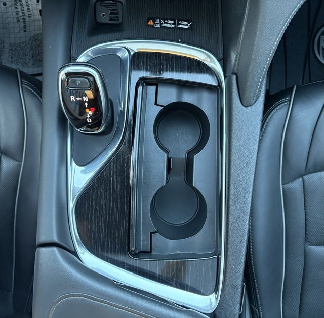 Used 2021 Buick Enclave Avenir w/ Avenir Technology Package image 42