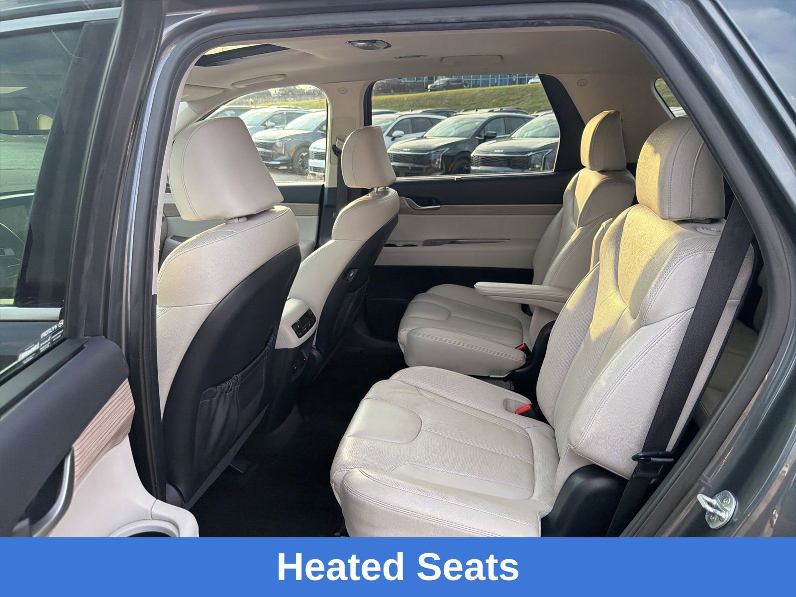 Used 2021 Hyundai Palisade SEL w/ Premium Package image 19