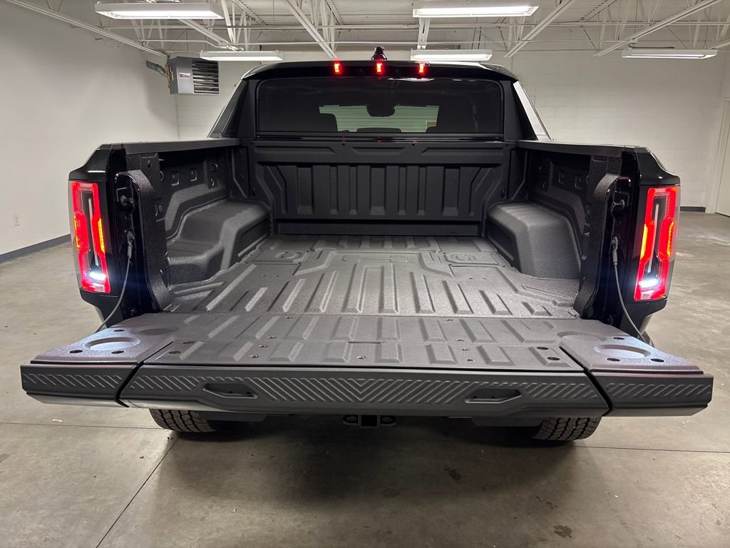 New 2026 GMC Hummer EV 4x4 Crew Cab image 17