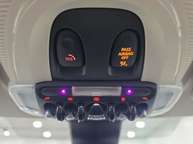 Used 2021 MINI Cooper S FWD image 17