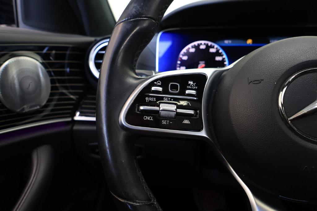 Used 2020 Mercedes-Benz E 350 Sedan image 25