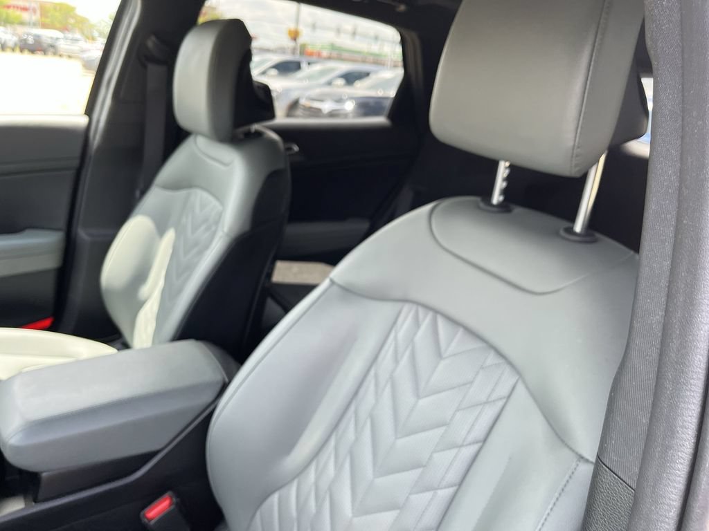Certified 2023 Kia Sportage X-Line w/ X-Line Premium Package AWD/4WD image 11