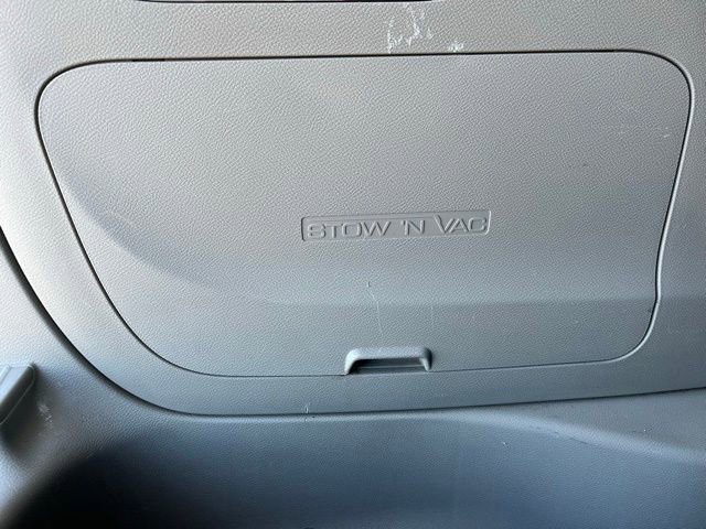 Used 2021 Chrysler Pacifica Limited image 50