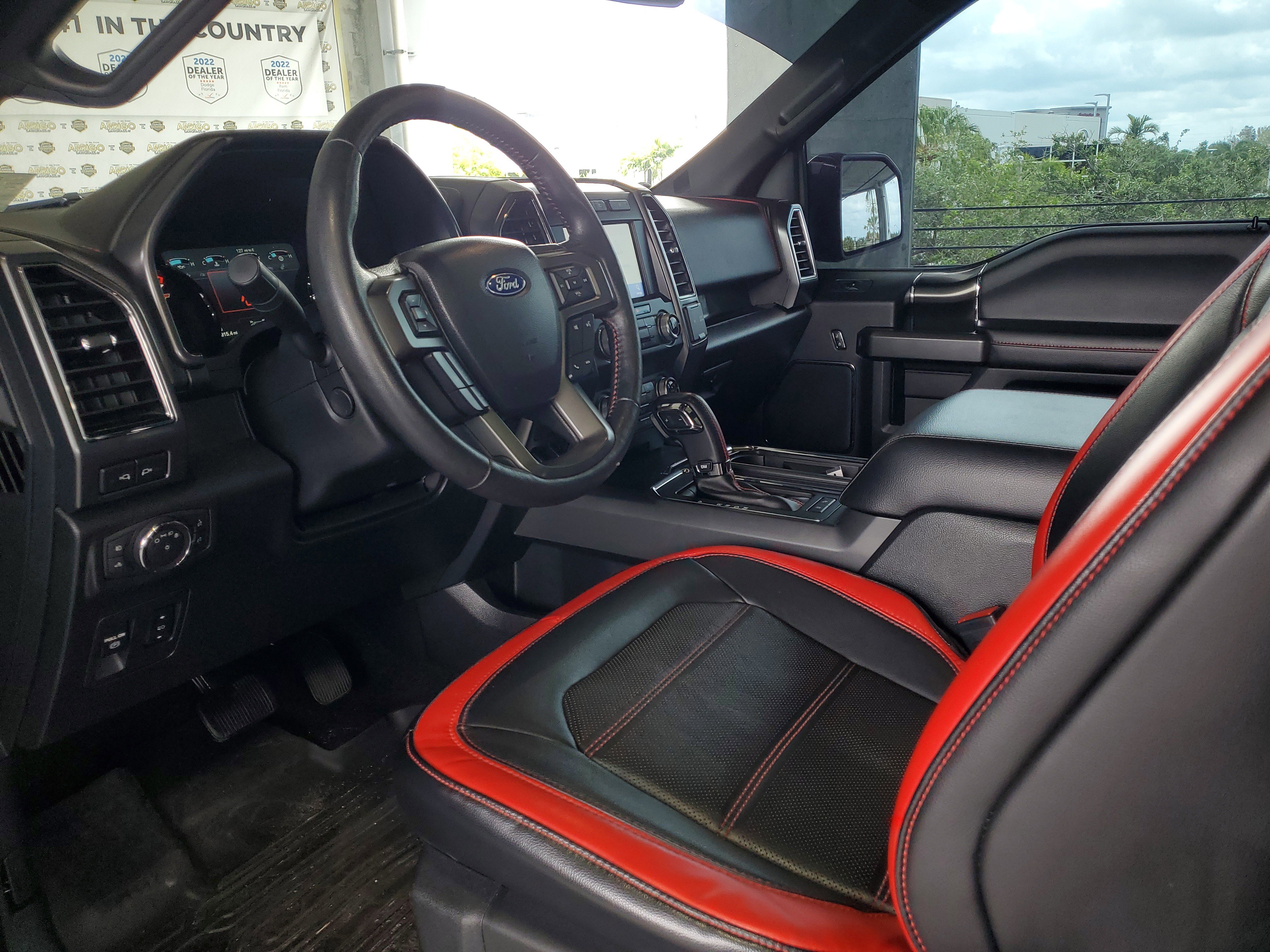 Used 2019 Ford F150 Lariat w/ Equipment Group 502A Luxury AWD/4WD image 17