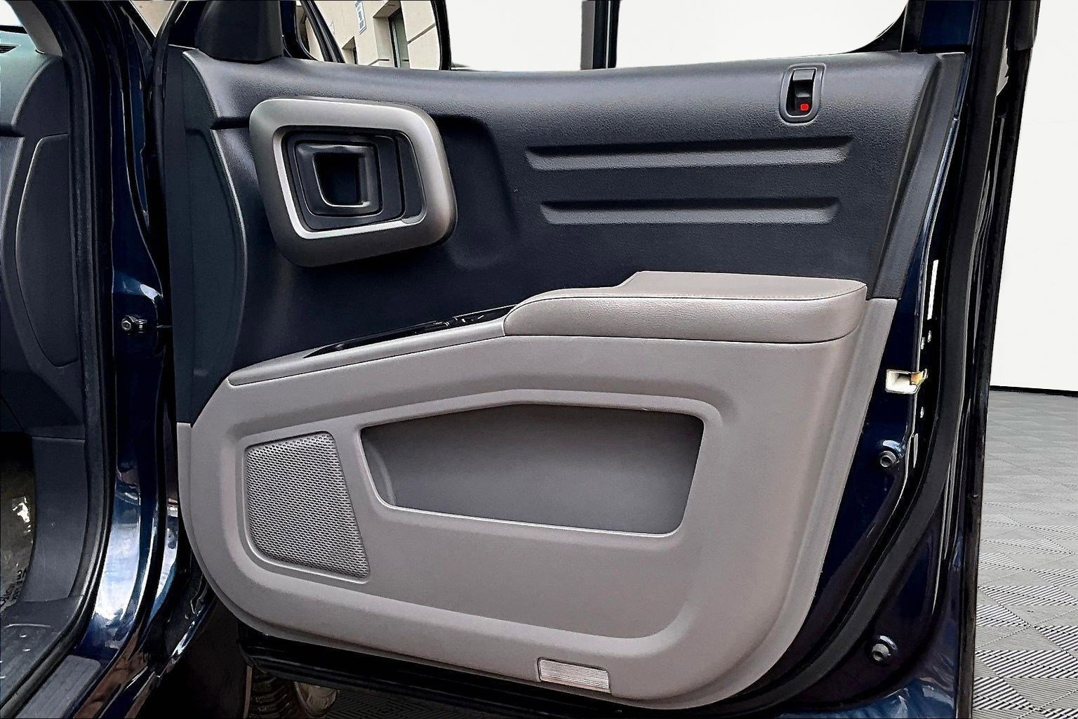 Used 2012 Honda Ridgeline RTL image 26