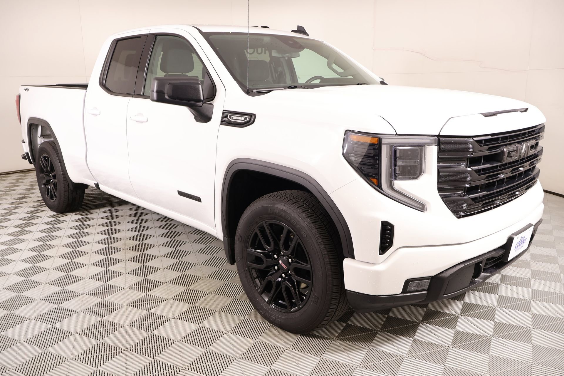 Used 2024 GMC Sierra 1500 Elevation