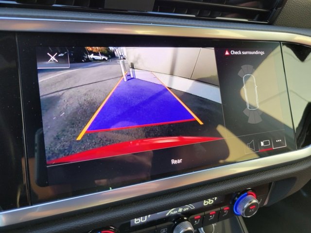 Used 2024 Audi Q3 2.0T Premium image 36