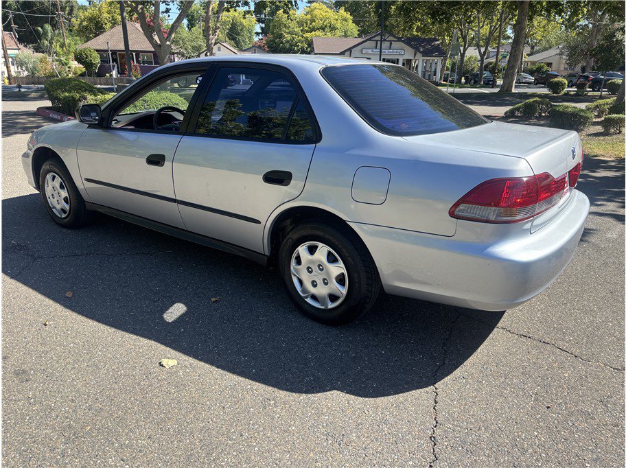 Used 2001 Honda Accord DX image 7