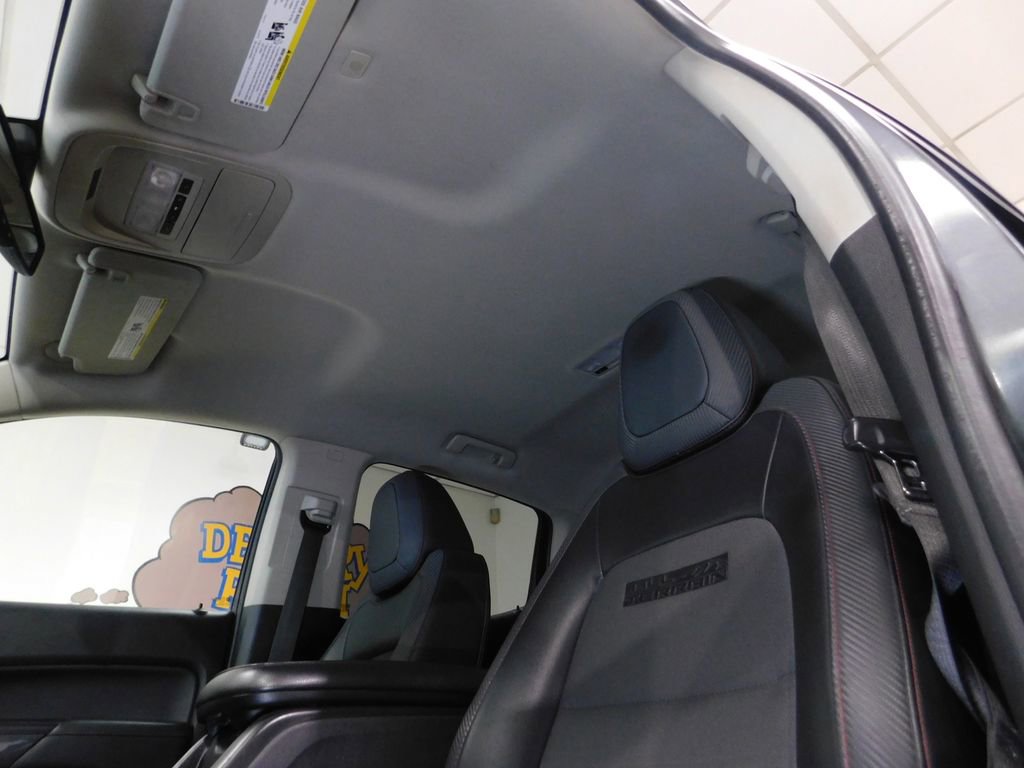 Used 2016 GMC Canyon SLE w/ All Terrain Package image 41