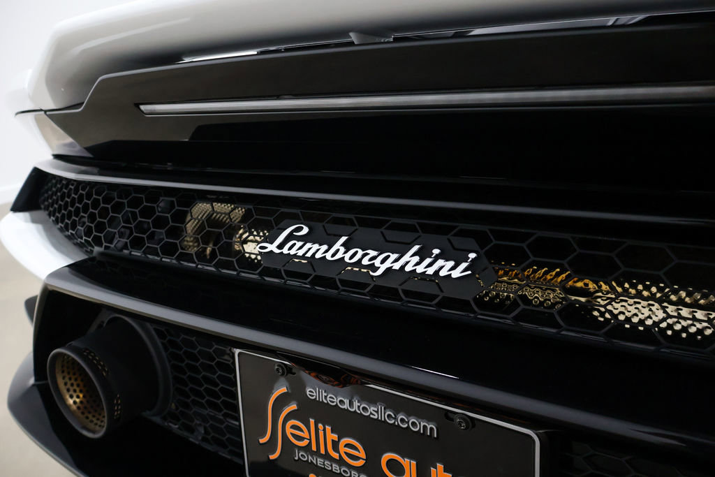 Used 2024 Lamborghini Huracan EVO image 88