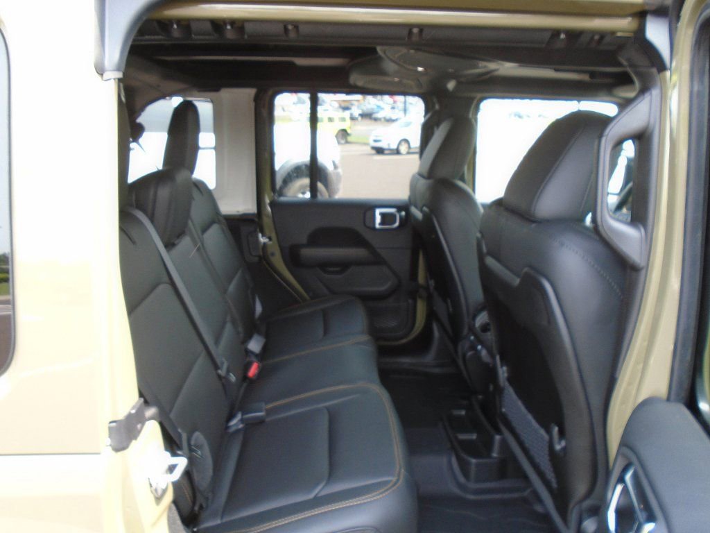 New 2025 Jeep Wrangler Unlimited Rubicon 392 image 10