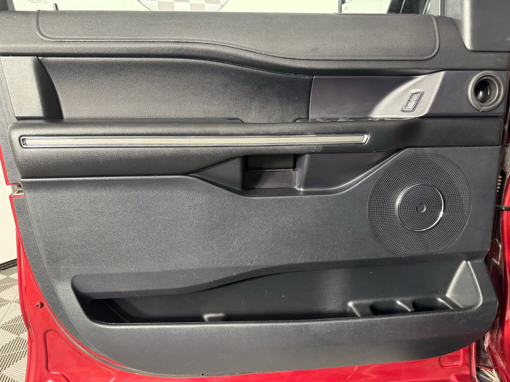 Used 2019 Ford Expedition XLT w/ Equipment Group 201A image 42