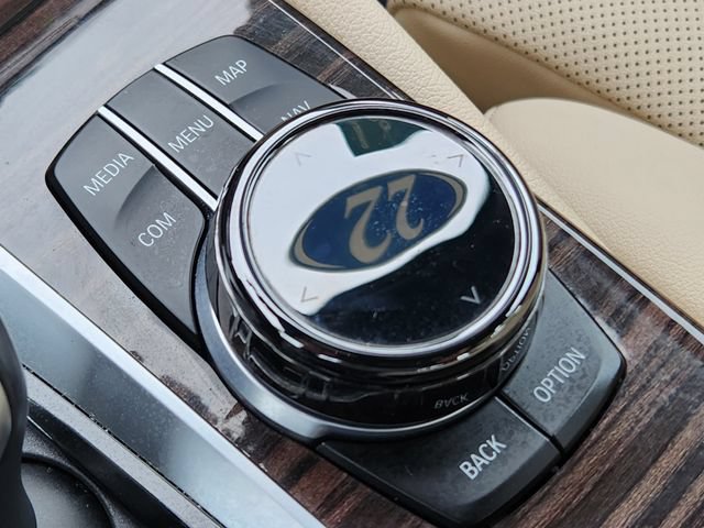 Used 2022 BMW 530i xDrive w/ Executive Package AWD/4WD image 26