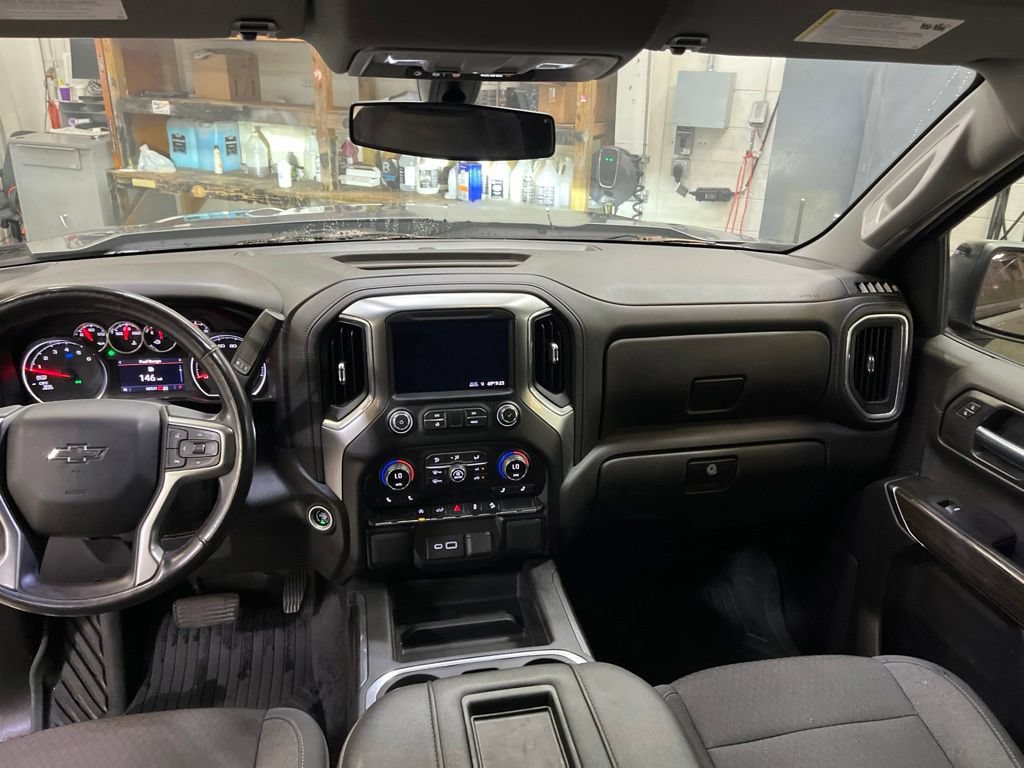 Used 2021 Chevrolet Silverado 1500 LT Trail Boss AWD/4WD image 18