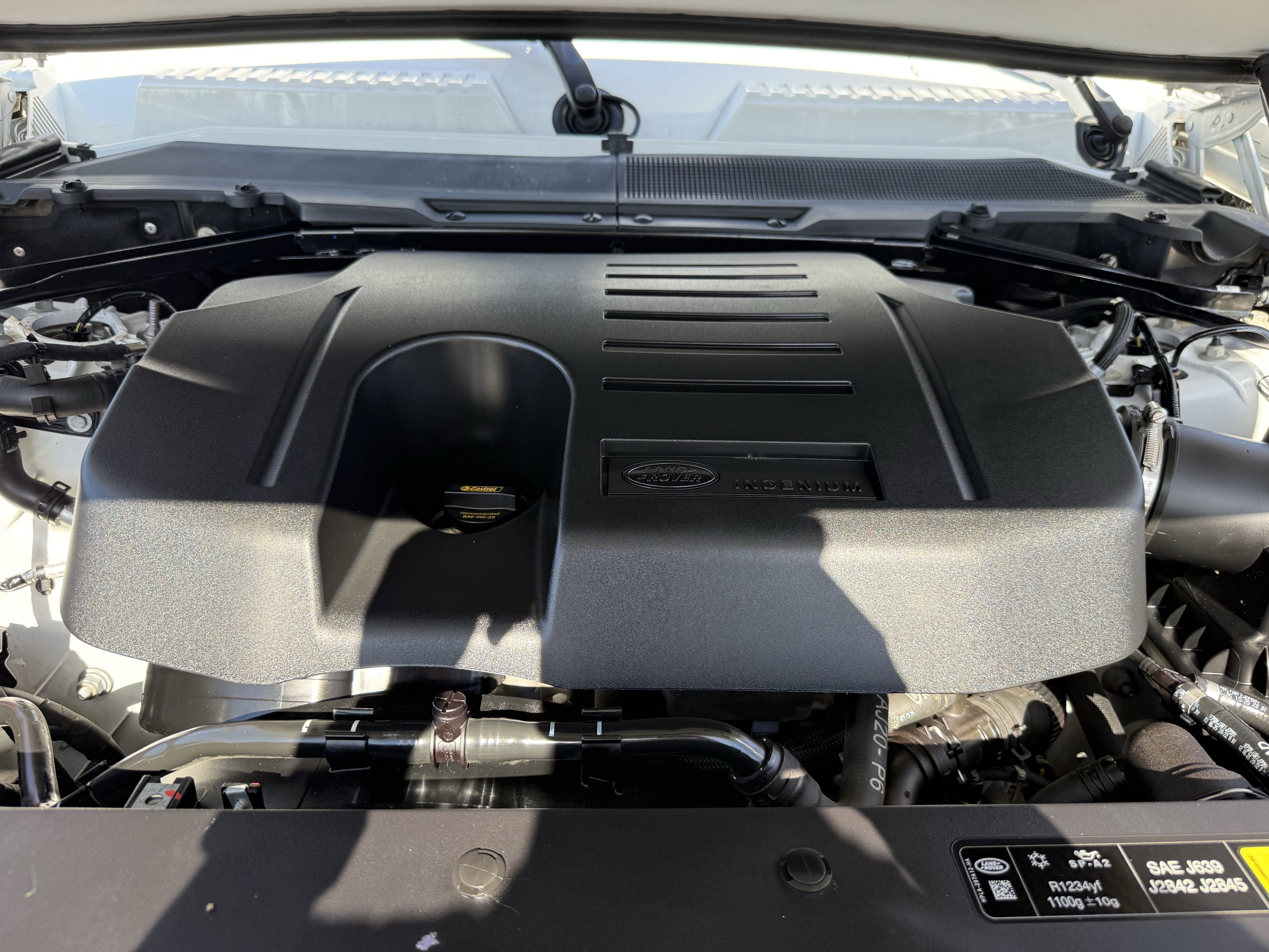 Used 2023 Land Rover Defender 130 First Edition image 33