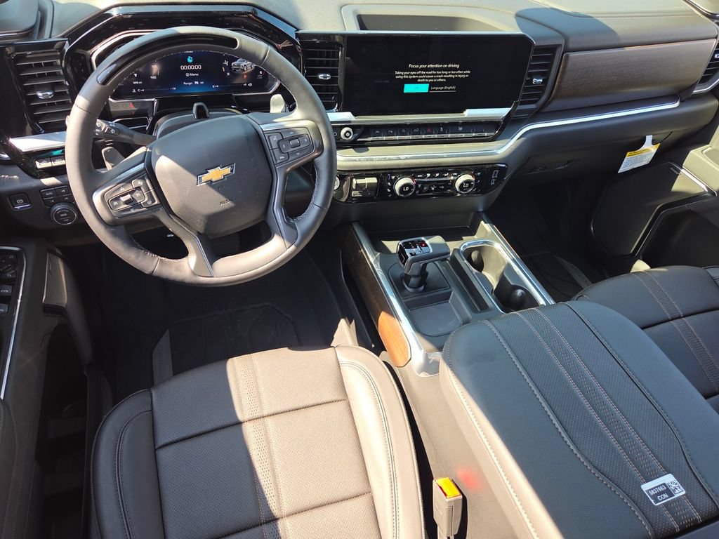 New 2026 Chevrolet Silverado 1500 High Country AWD/4WD image 13