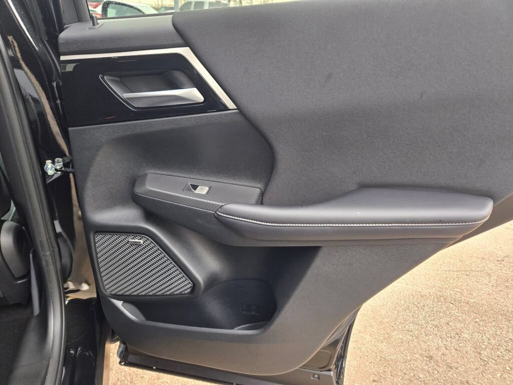 New 2026 Mitsubishi Outlander ES AWD/4WD image 8