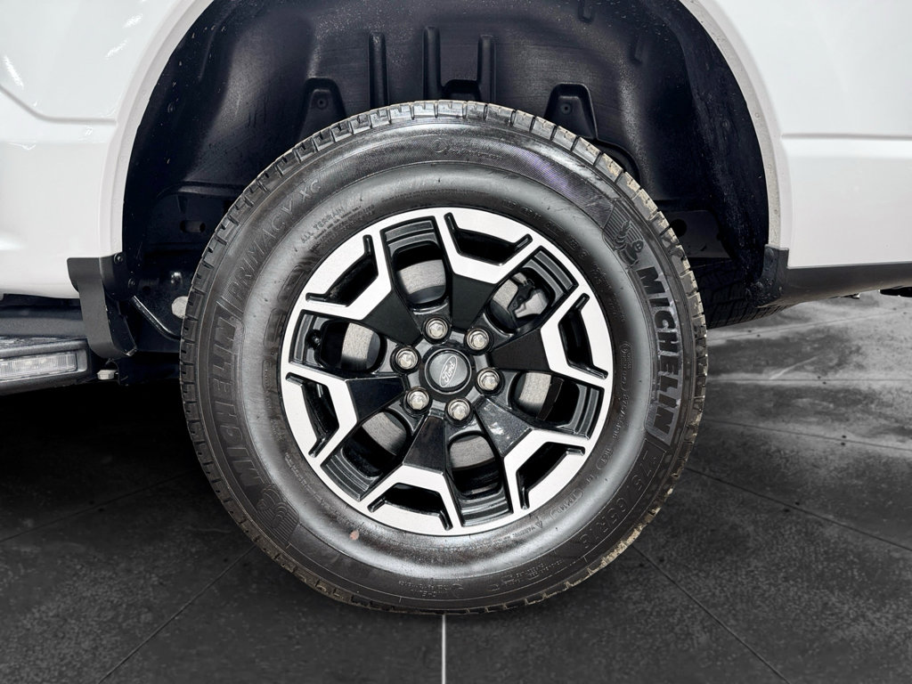 Used 2023 Ford F150 Lightning XLT AWD/4WD image 36