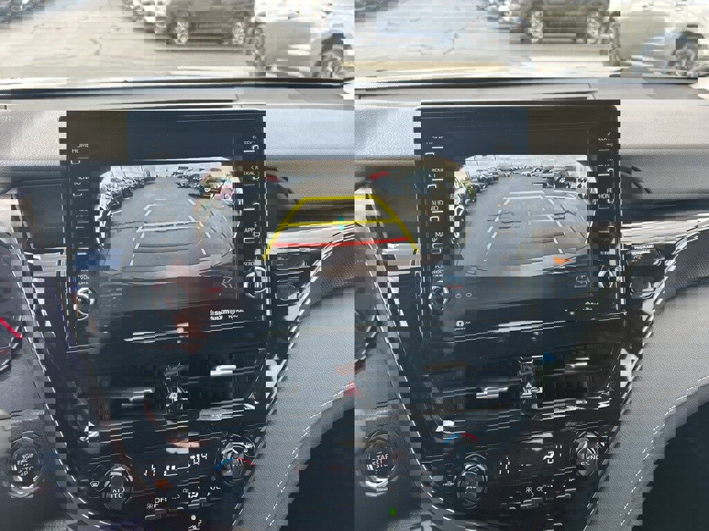 Used 2024 Toyota Camry XSE image 11