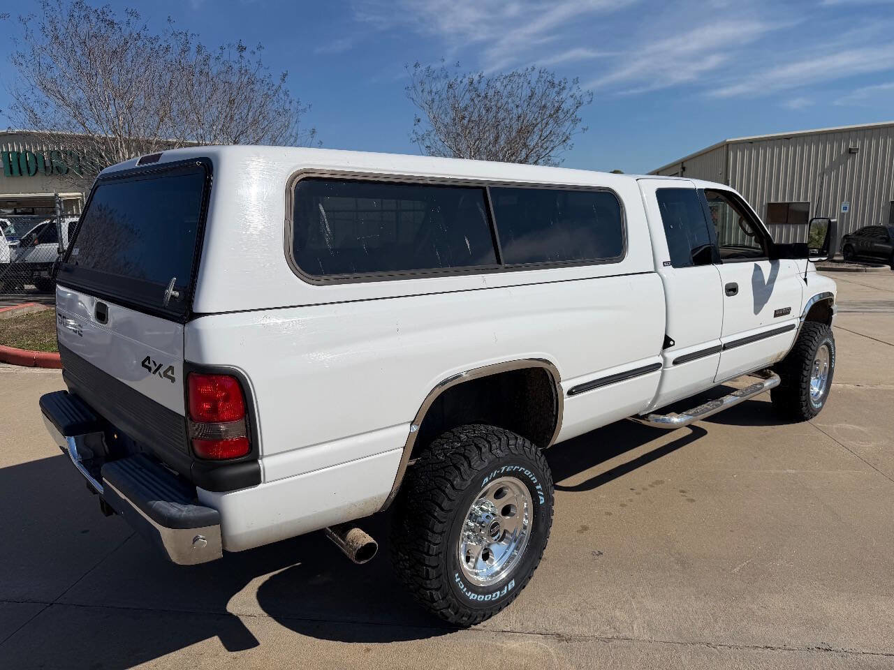 Used 1998 Dodge Ram 2500 Truck 4x4 Club Cab image 12