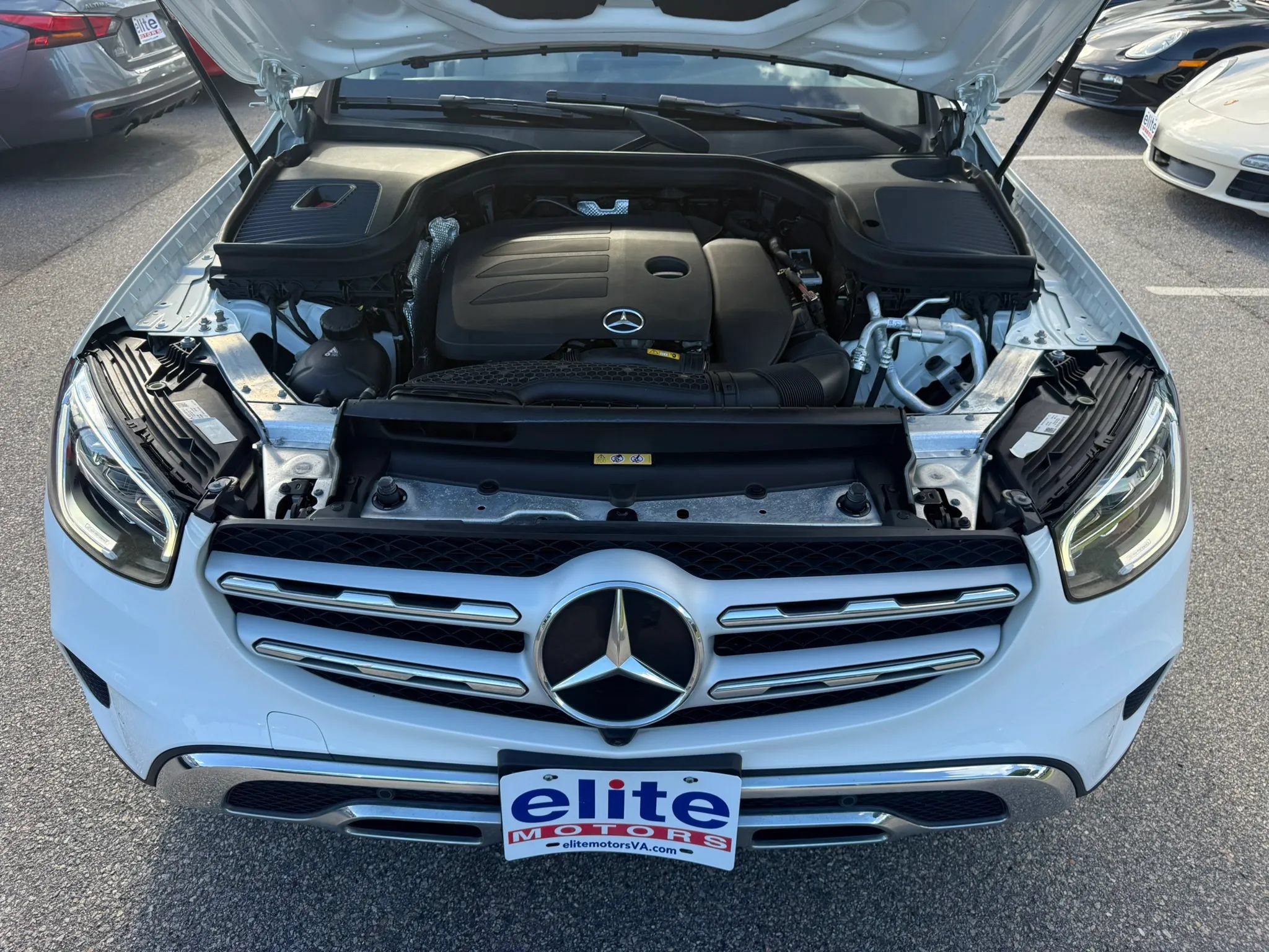 Used 2022 Mercedes-Benz GLC 300 4MATIC w/ Multimedia Package Lite image 33