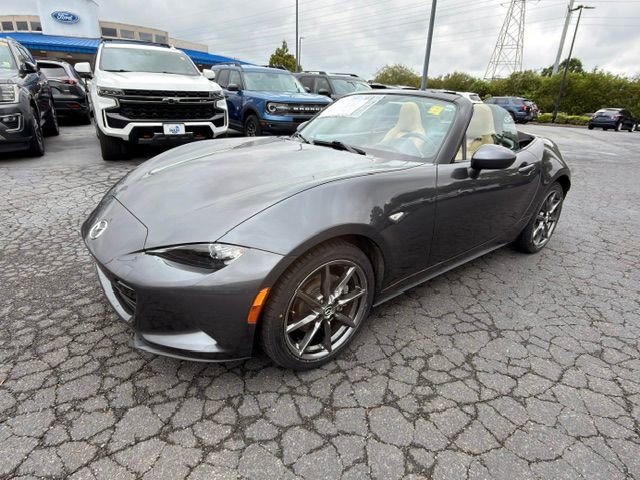 Used 2016 MAZDA MX-5 Miata Grand Touring RWD image 18