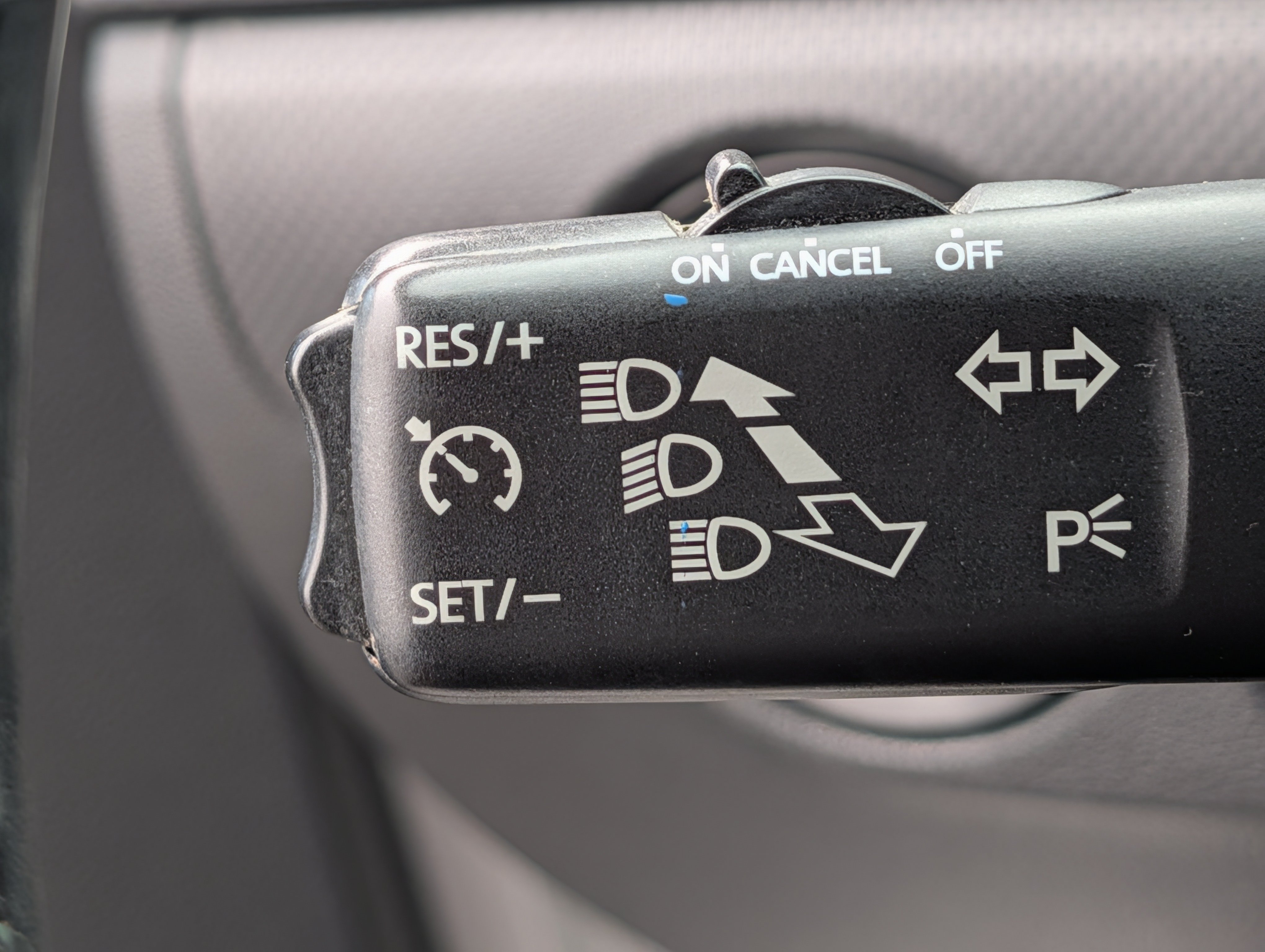 Used 2012 Volkswagen Jetta SE FWD image 9
